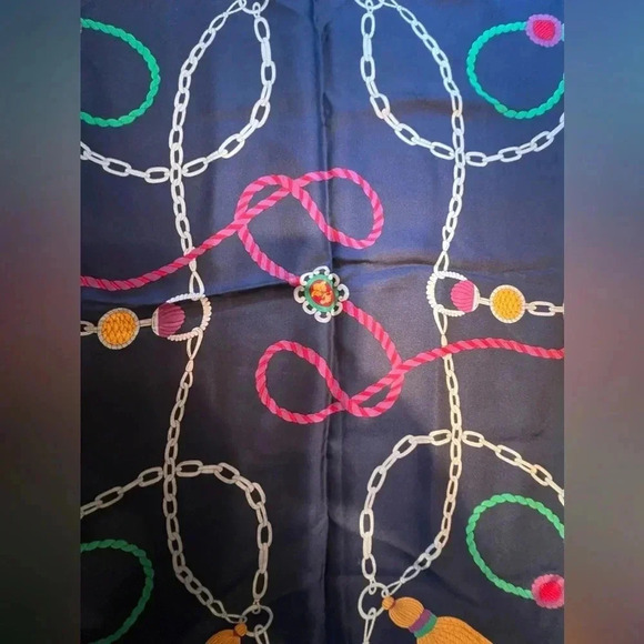VINTAGE: Ginnie Johansen | ladies tassels & chains silk scarf. - Picture 2 of 12